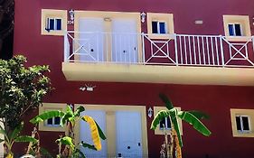 Hostal Alhaja Playa